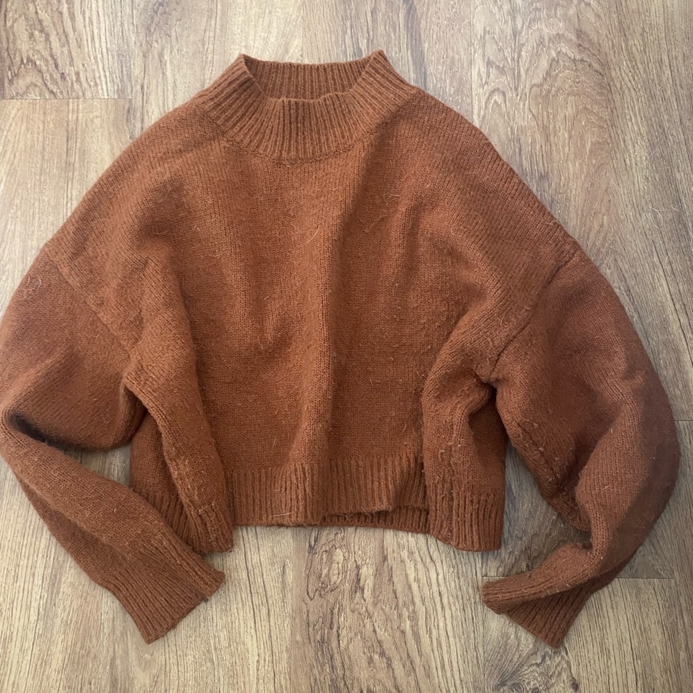 Lulus Crop Sweater